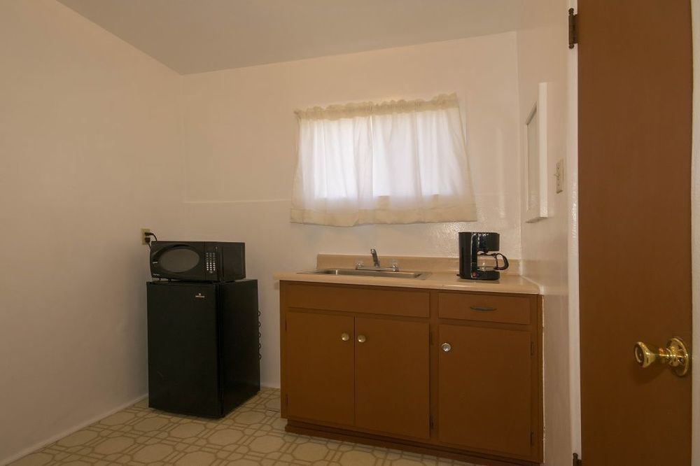 Scandia Motel Карлсбад Екстериор снимка